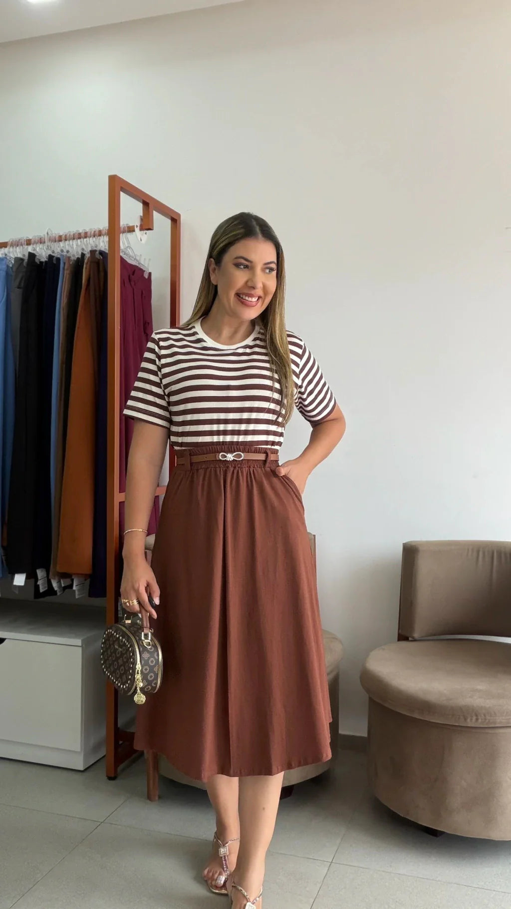Conjunto Lais