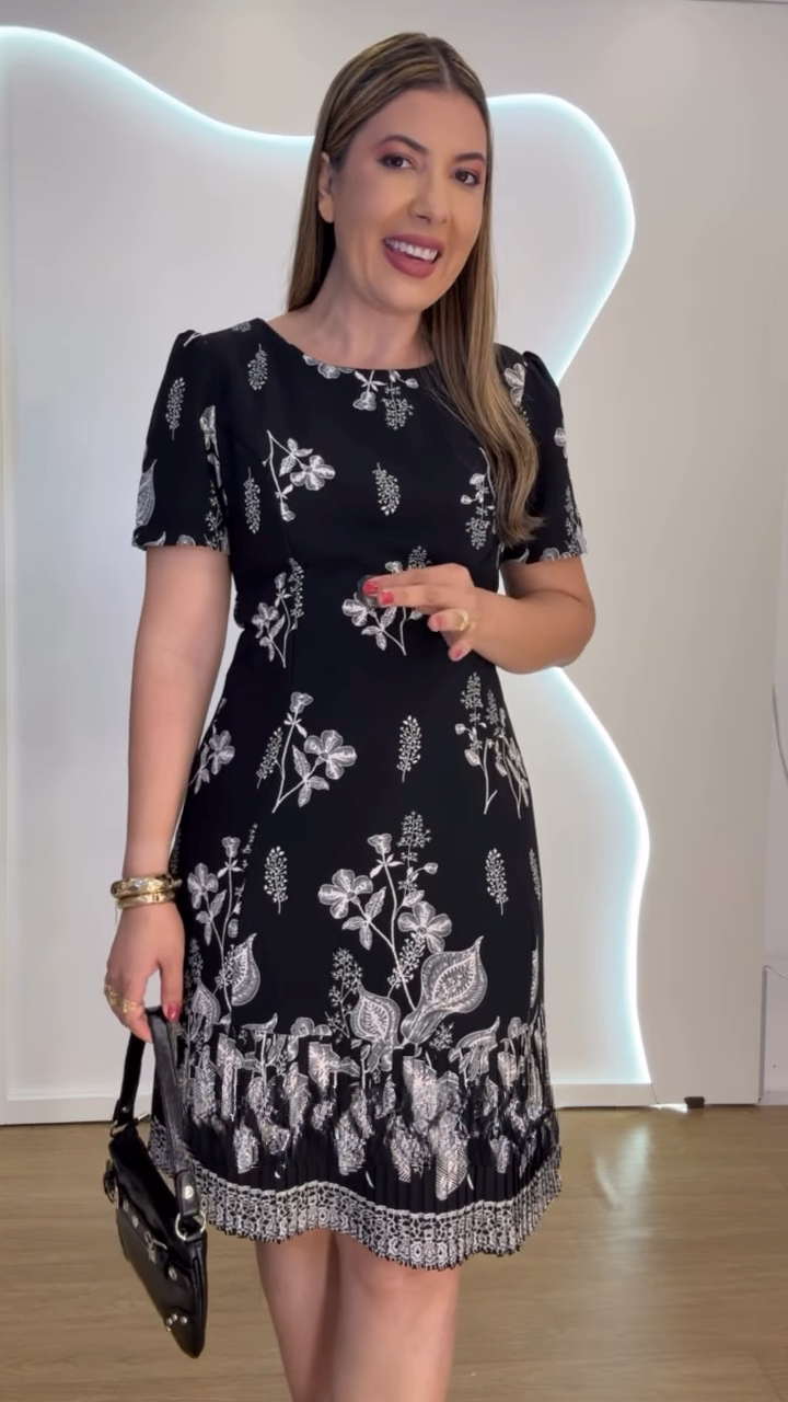 Vestido Penélope Floral Preto